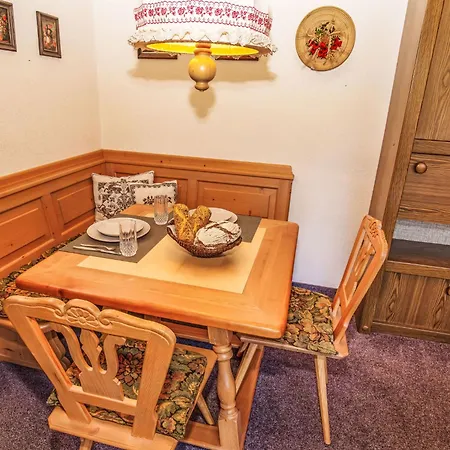Apartamento Dachstein-4 By Interhome